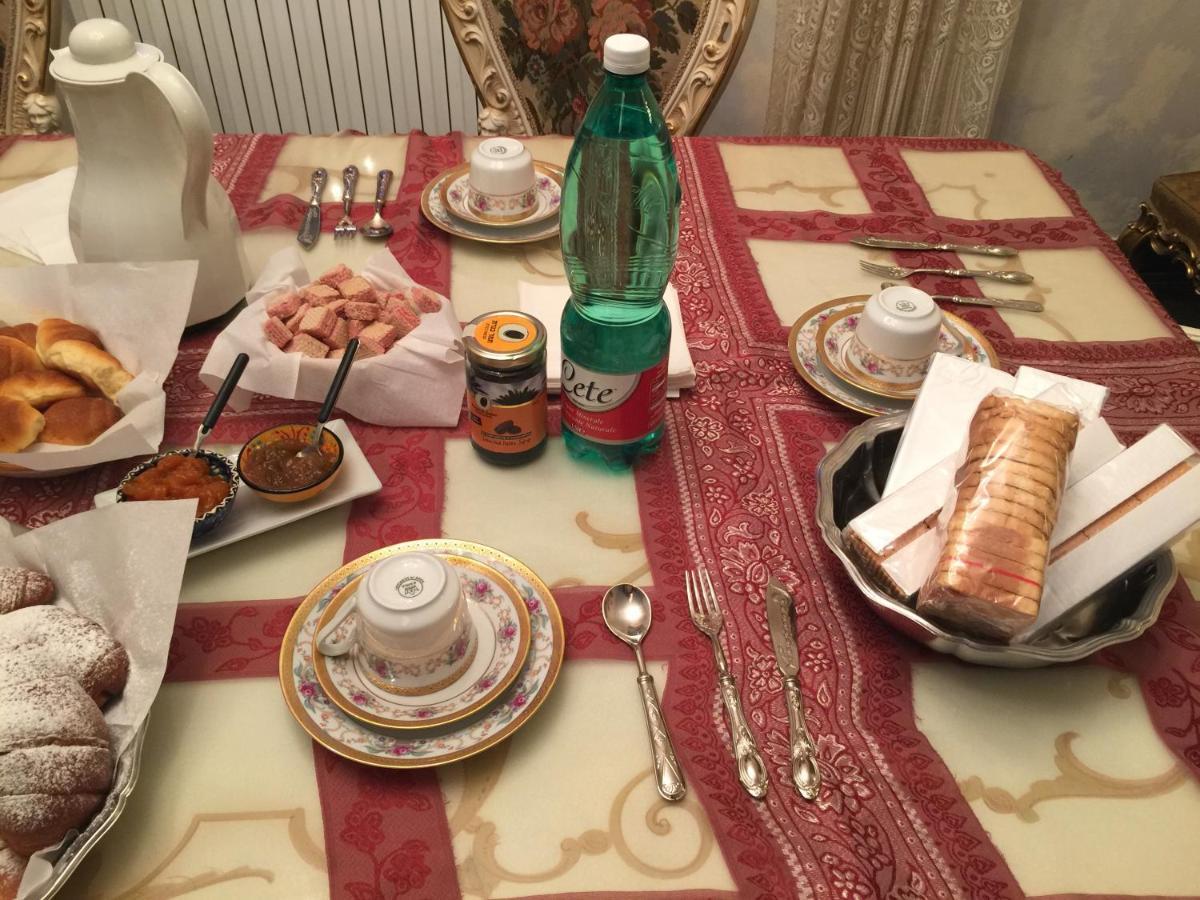 مبيت وإفطار نابولي Colazione Da Lolly المظهر الخارجي الصورة
